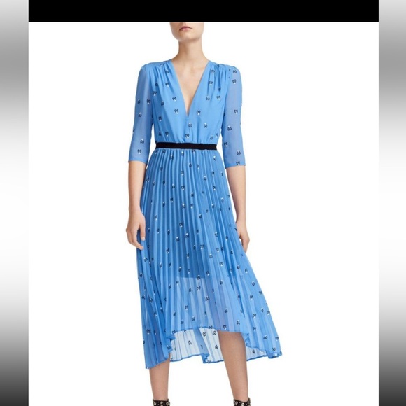 Maje Rengo Blue Embroidered Heart Dress size 2 - Picture 1 of 5